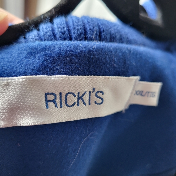 Jacket - Picture 2 of 3